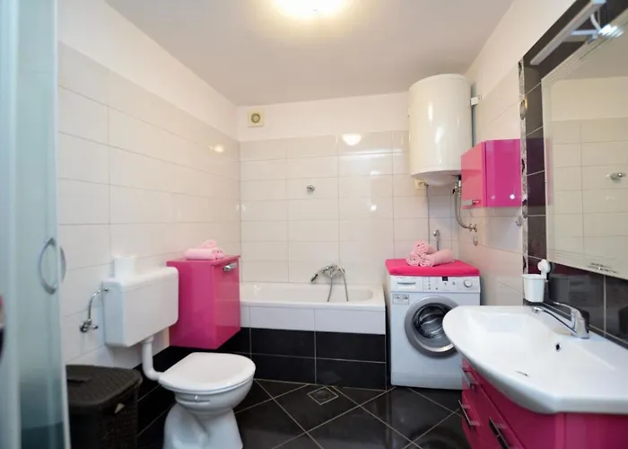 Hill Apartman