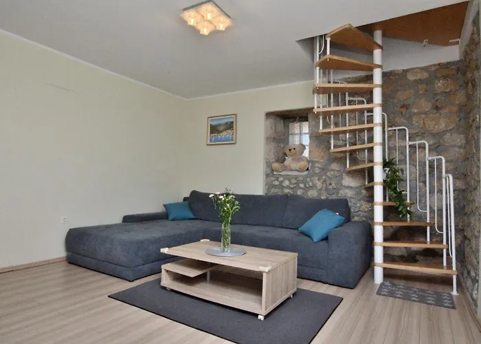Hill Apartman